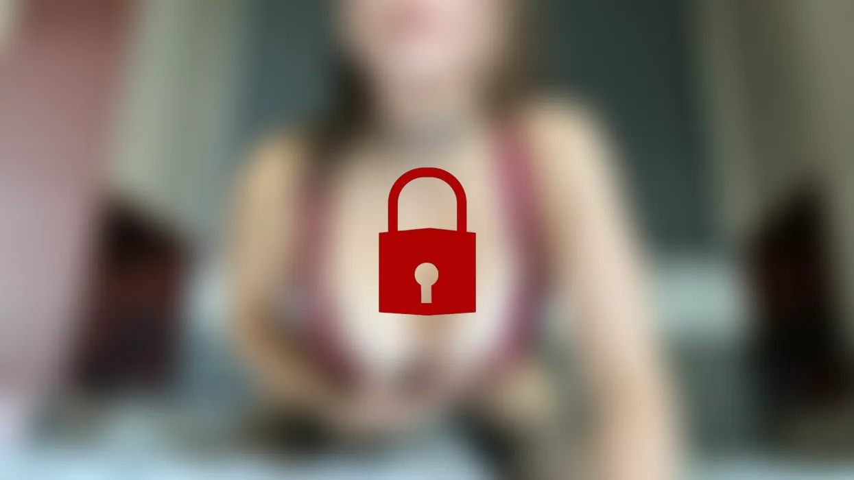 Verführerische Mastrubation in meiner geilen Strumpfhose