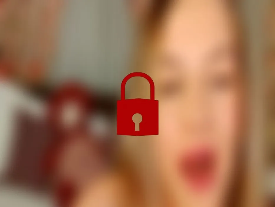 Dildo Blowjob