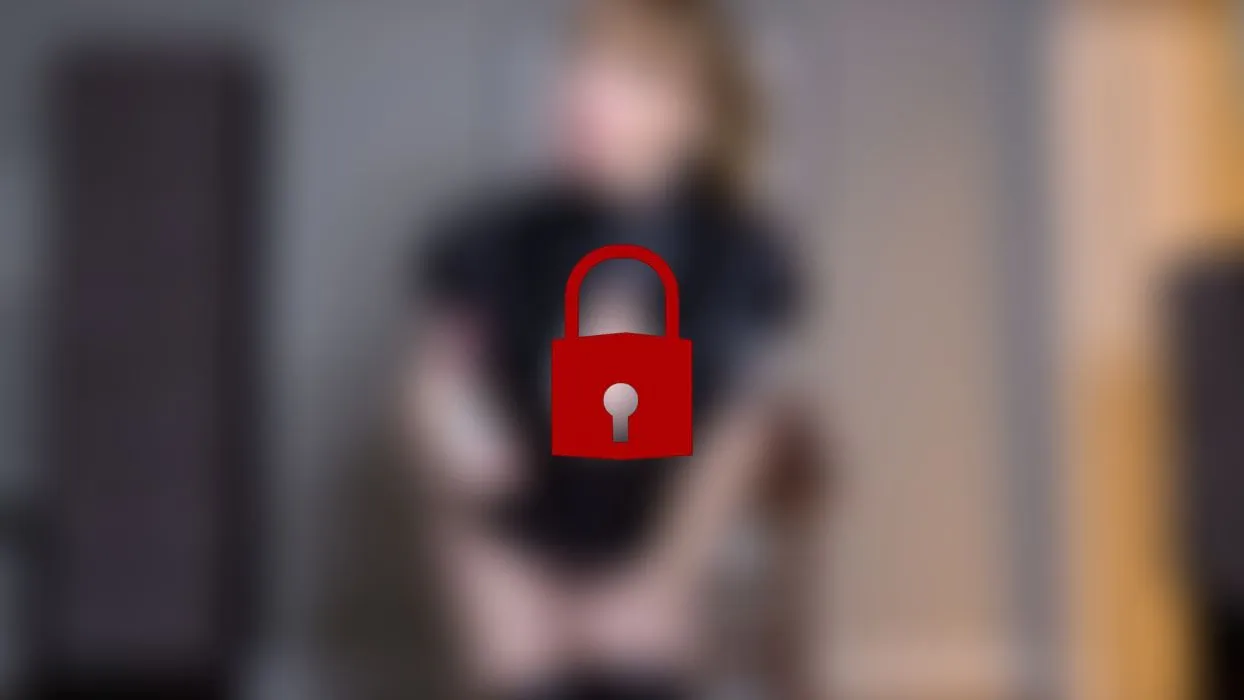 Wunschvideo: Lack-String und Fetisch Spiele