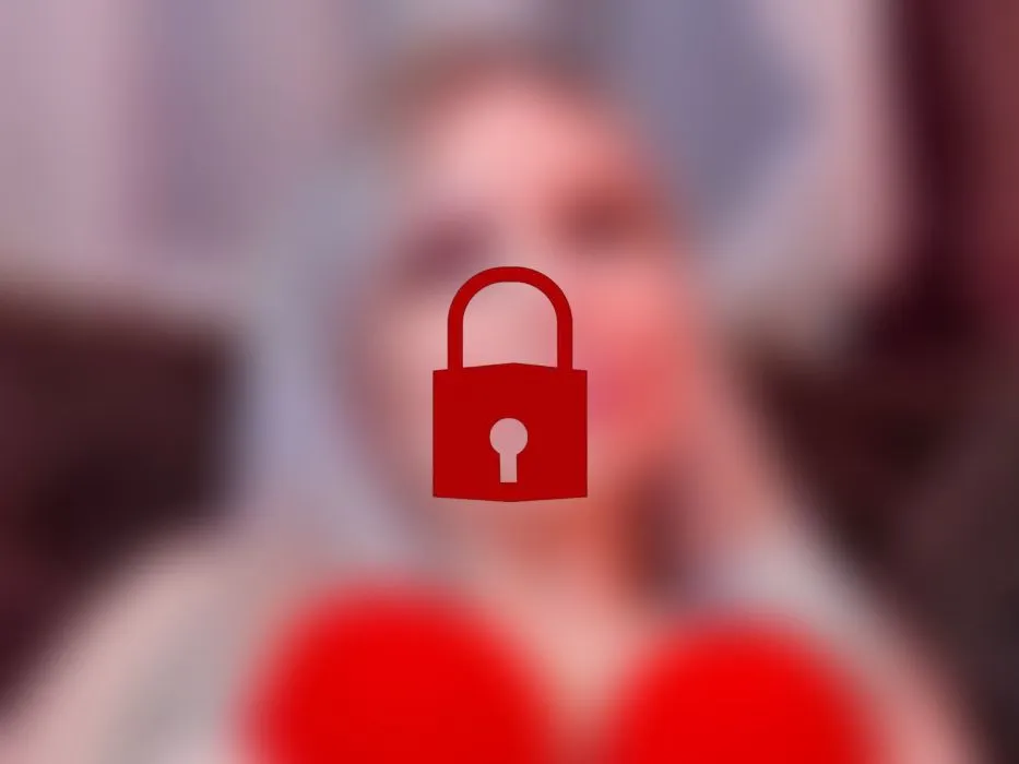 I play a little with my Lush vibrating toy! I vibrate my clitoris with it and finger myself while moaning!