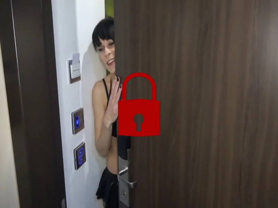 Unfassbar Mein erster Dreier mit Marie-Saint ohne Gummi