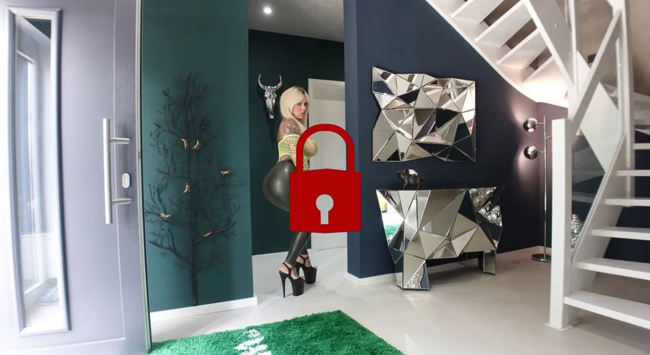 DORFSCHLAMPE no. 1 I ist der Ruf erst ruiniert lebt es sich völlig ungeniert