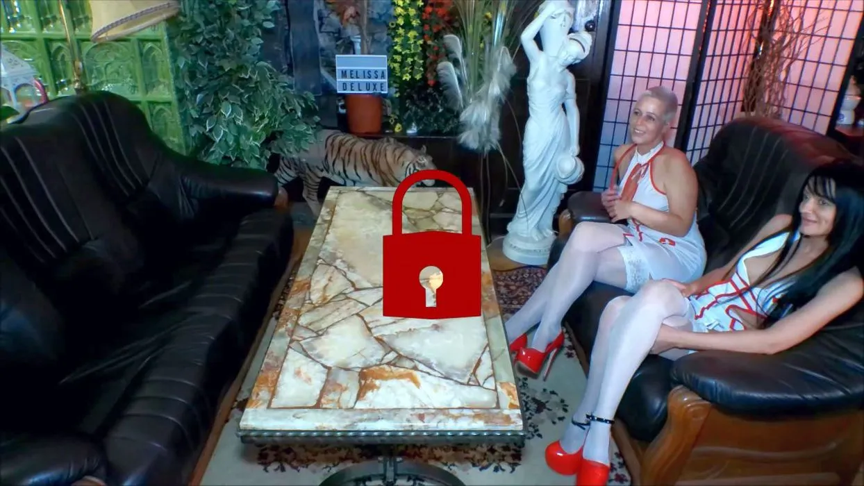 Praxis M E L I S S A D E L U X E | Ich bekomme jeden Schwanz hart!