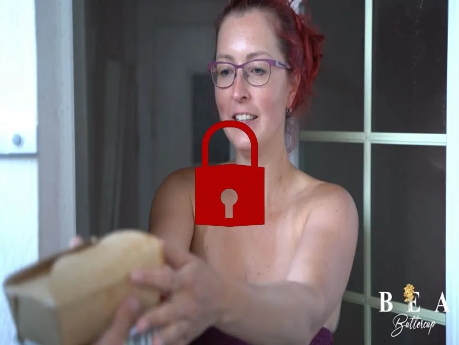 Blasen, Ficken, Spritzen - drei Gänge für den Lieferservice