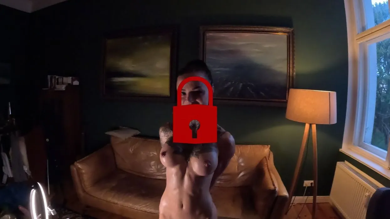 versauter gefesselt Analsex mit creampie