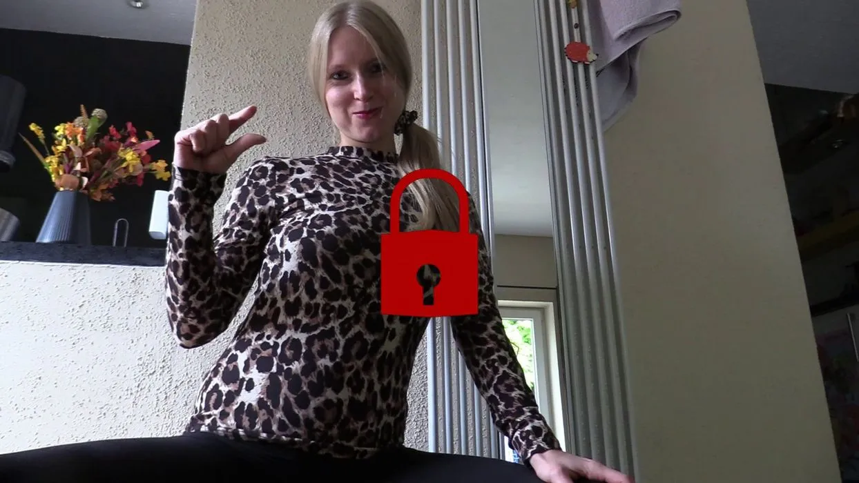 Ich lache über deinen mickrigen Kleinschwanz!