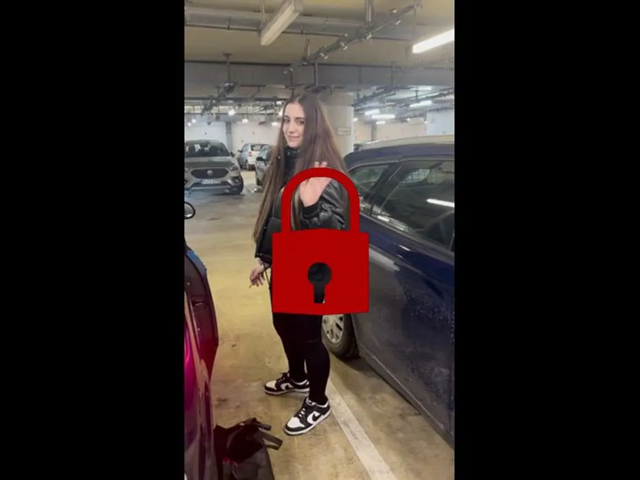 Garage geiles Teenieluder