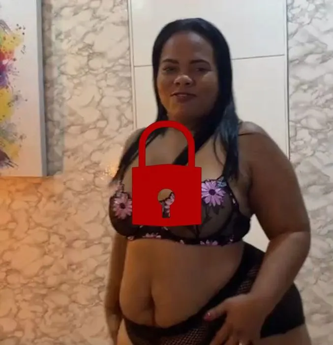 Spank my big buttocks and make me scream with pleasure, daddy!! 🍑🥵