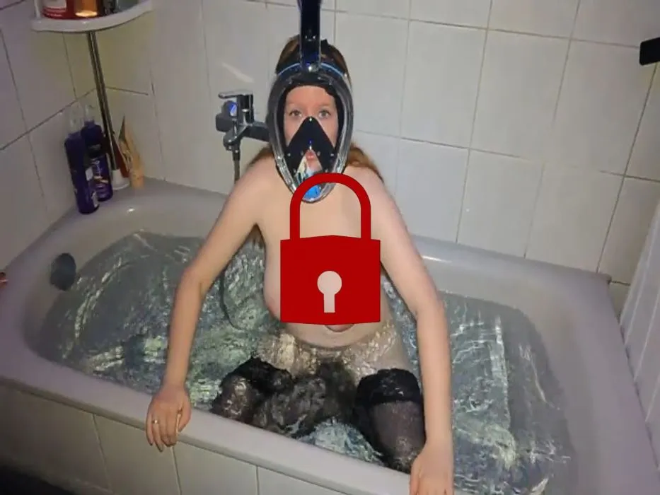 Orgasmus Unterwasser mit Schnorchel
