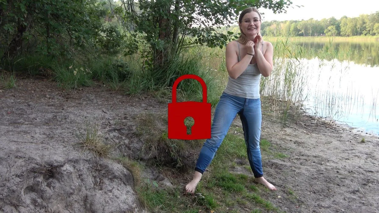 OMG ich hab mir in die Hose gemacht. Mein Erstes JeansPiss Video